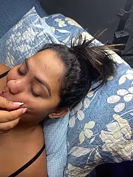 Snapshot of mayemarc chatting on 28, 12, 2024 mayemarc online show from 28, 12, 2024