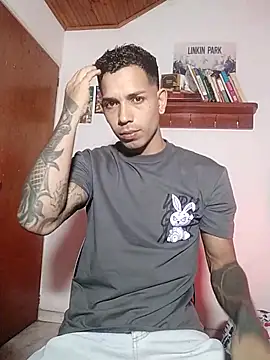 Snapshot of chero_95 chatting on 26, 11, 2025 chero 95 online show from 26, 11, 2025