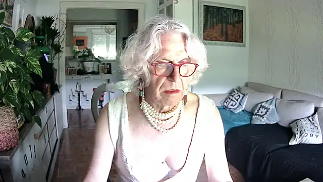 Snapshot of PutaCarla chatting on 30, 4, 2026 PutaCarla online show from 30, 4, 2026