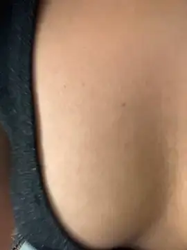 Snapshot of Pinkhotbaby chatting on 21, 10, 2025 Pinkhotbaby online show from 21, 10, 2025