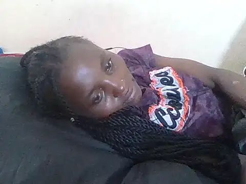 SexyNeedle22 online show from 17, 12, 2025