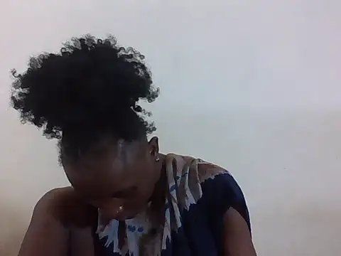 Snapshot of SexyNeedle22 chatting on 29, 6, 2026 SexyNeedle22 online show from 29, 6, 2026