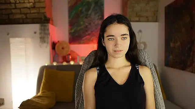 Snapshot of Gia_Paige18 chatting on 10, 12, 2024 Gia Paige18 online show from 10, 12, 2024