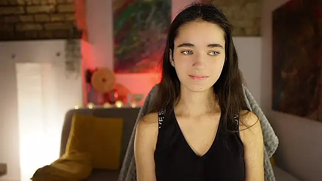 Snapshot of Gia_Paige18 chatting on 10, 12, 2024 Gia Paige18 online show from 10, 12, 2024