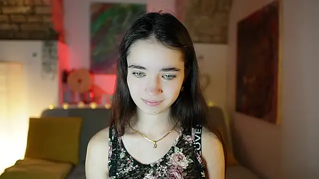 Snapshot of Gia_Paige18 chatting on 2, 1, 2025 Gia Paige18 online show from 2, 1, 2025