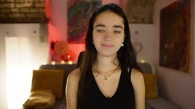 Snapshot of Gia_Paige18 chatting on 4, 1, 2025 Gia Paige18 online show from 4, 1, 2025