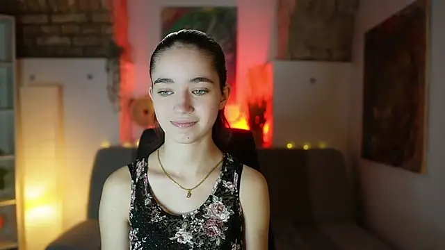 Snapshot of Gia_Paige18 chatting on 1, 3, 2025 Gia Paige18 online show from 1, 3, 2025