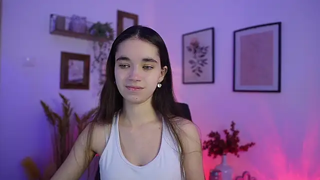 Snapshot of Gia_Paige18 chatting on 30, 11, 2025 Gia Paige18 online show from 30, 11, 2025