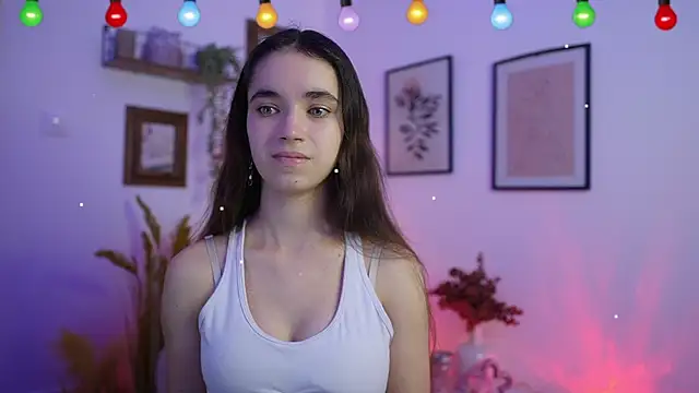 Snapshot of Gia_Paige18 chatting on 22, 12, 2025 Gia Paige18 online show from 22, 12, 2025