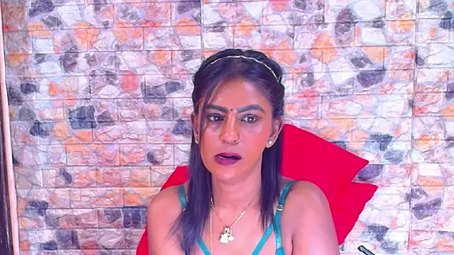 Snapshot of EroticSexyStripper chatting on 19, 11, 2025 EroticSexyStripper online show from 19, 11, 2025