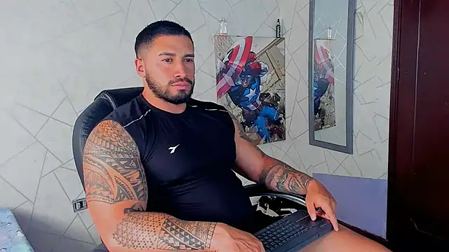 Cristian Walker online show from 1, 2, 2025