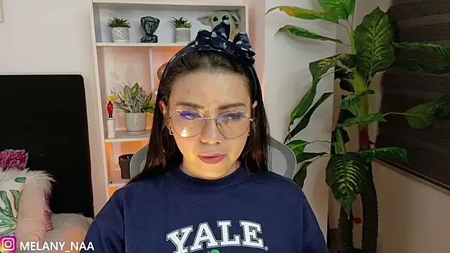 melany naa online show from 14, 10, 2025