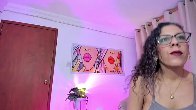 Snapshot of StarMilf chatting on 3, 8, 2026 StarMilf online show from 3, 8, 2026