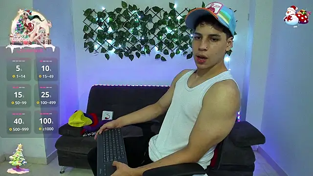 Snapshot of jonathanjoestar_ chatting on 19, 12, 2024 jonathanjoestar online show from 19, 12, 2024