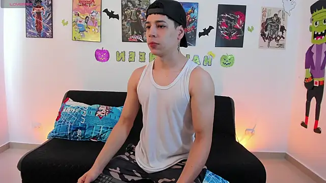 Snapshot of jonathanjoestar_ chatting on 4, 11, 2025 jonathanjoestar online show from 4, 11, 2025