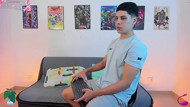 Snapshot of jonathanjoestar_ chatting on 21, 11, 2025 jonathanjoestar online show from 21, 11, 2025