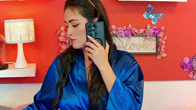 Snapshot of ChloeRem chatting on 11, 6, 2026 ChloeRem online show from 11, 6, 2026