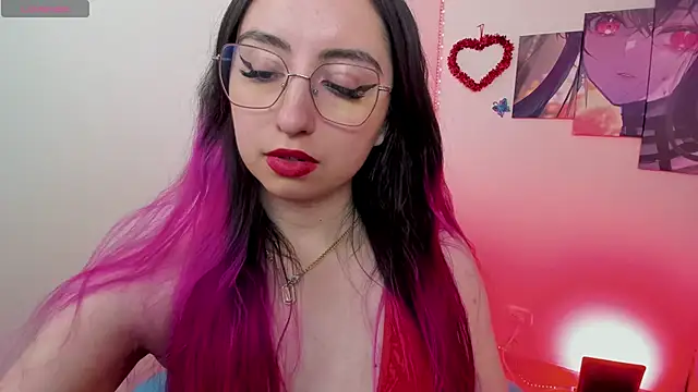 Julieta cott online show from 15, 2, 2025