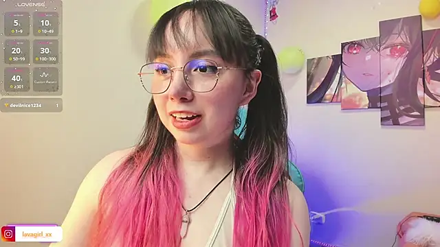 Snapshot of Julieta_cott chatting on 8, 3, 2026 Julieta cott online show from 8, 3, 2026