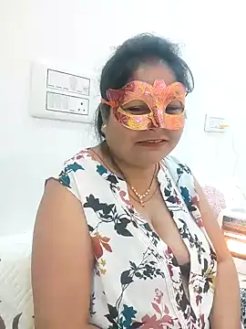 Snapshot of BBW_HOT_COUPLE chatting on 21, 12, 2024 BBW HOT COUPLE online show from 21, 12, 2024