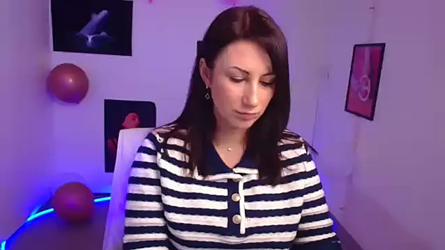 Loren Moa online show from 19, 3, 2025