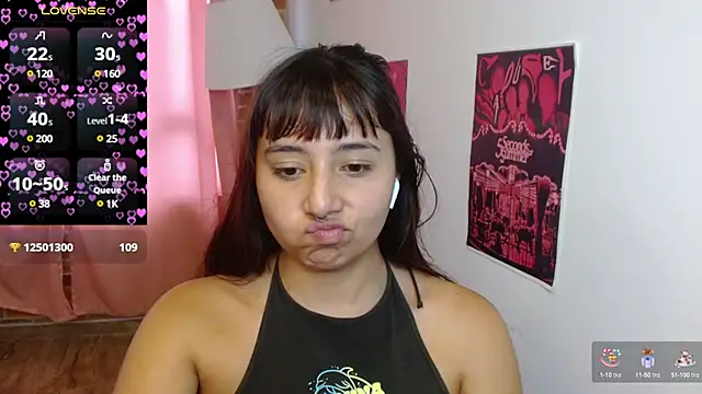 Snapshot of emitaa17228o chatting on 5, 3, 2025 emitaa17228o online show from 5, 3, 2025