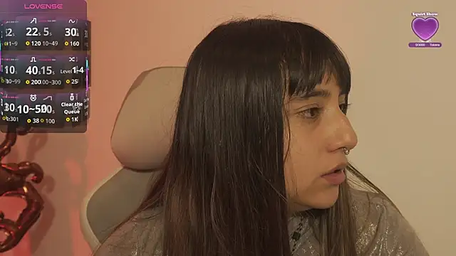 Snapshot of emitaa17228o chatting on 17, 10, 2025 emitaa17228o online show from 17, 10, 2025