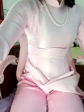    Erin    online show from 12, 1, 2026