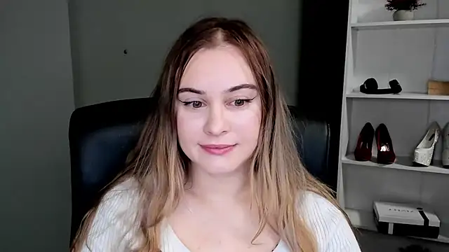 kitty valeria online show from 25, 2, 2026