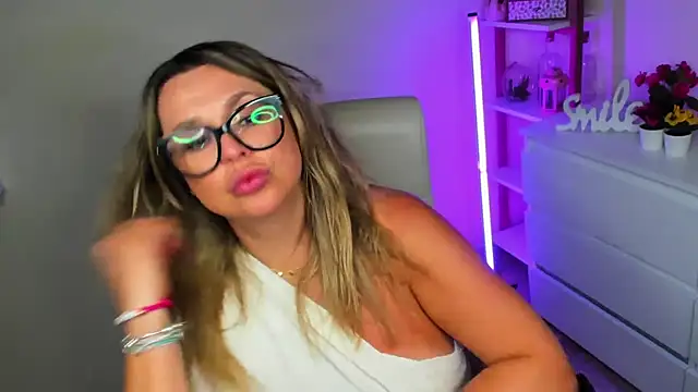 teaseDiana online show from 12, 3, 2025