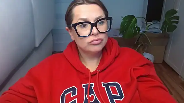 teaseDiana online show from 6, 10, 2025