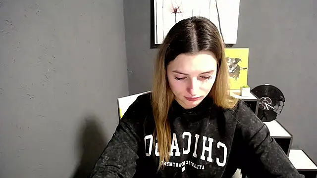 Snapshot of lady_olivia_ chatting on 4, 11, 2025 lady olivia online show from 4, 11, 2025