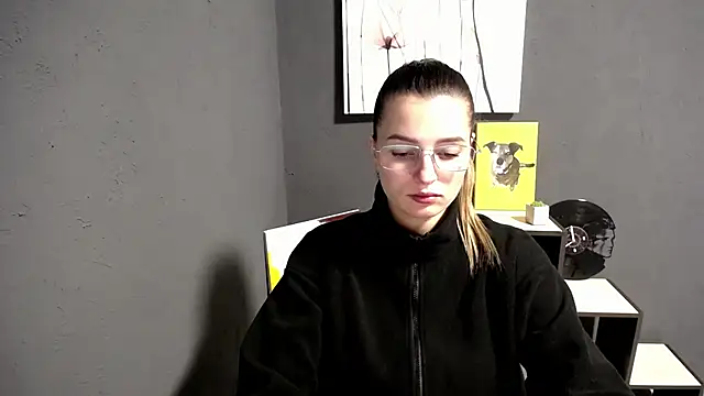 Snapshot of lady_olivia_ chatting on 2, 12, 2025 lady olivia online show from 2, 12, 2025