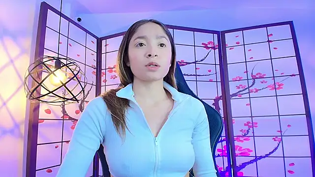 Victoria Adams14 online show from 10, 10, 2025