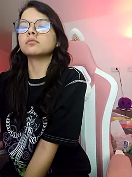 azumiichan online show from 5, 2, 2026