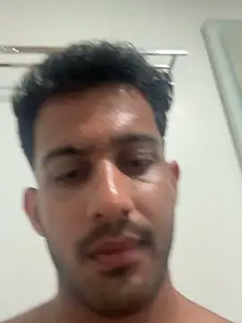 Notahuman1082 online show from 7, 10, 2025