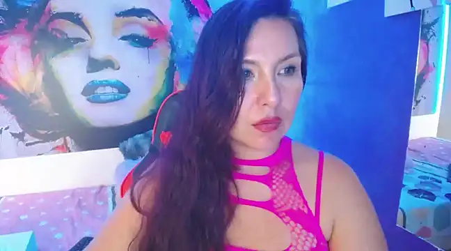 evelyn mature19 online show from 23, 3, 2025