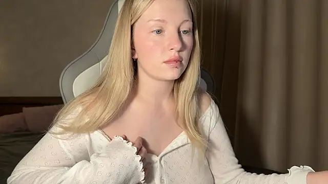 x ivy x online show from 30, 10, 2025