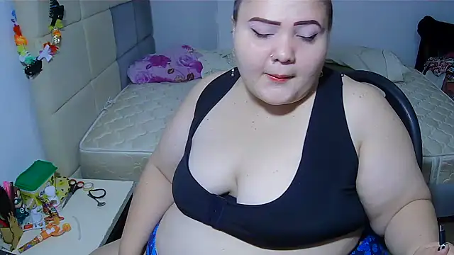 Snapshot of Jones_alexia chatting on 16, 6, 2026 Jones alexia online show from 16, 6, 2026