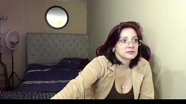 Carol Scottt online show from 22, 2, 2025