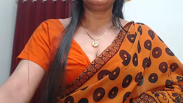 Snapshot of desi-maisa130 chatting on 21, 9, 2025 desi-maisa130 online show from 21, 9, 2025