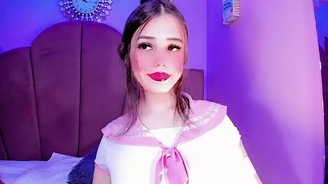 Snapshot of ValeriaAguilar chatting on 20, 11, 2025 ValeriaAguilar online show from 20, 11, 2025