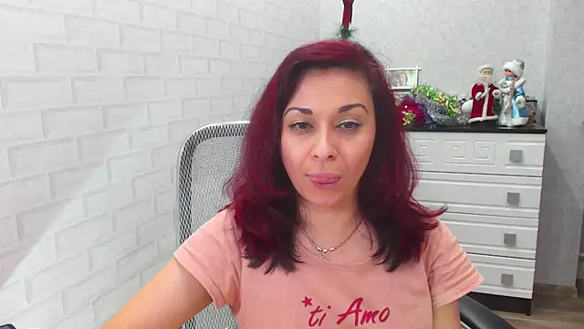 TeasyLana online show from 2, 1, 2025