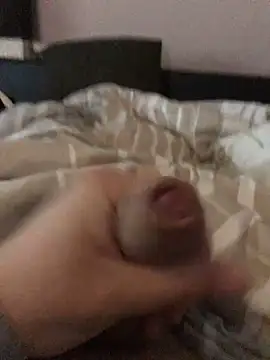 Snapshot of wixxer872302 chatting on 17, 10, 2025 wixxer872302 online show from 17, 10, 2025