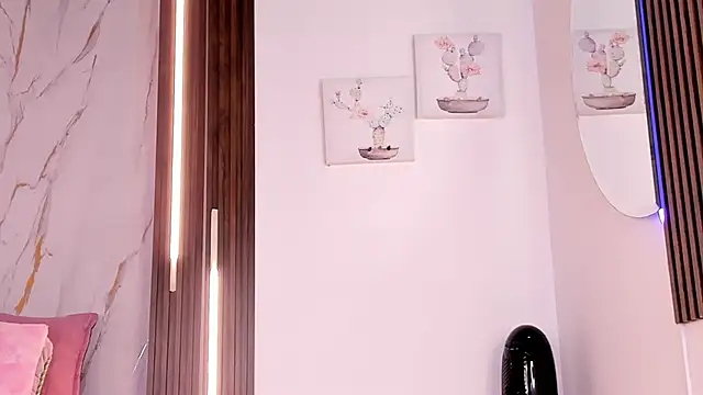 mia six66 online show from 20, 3, 2026