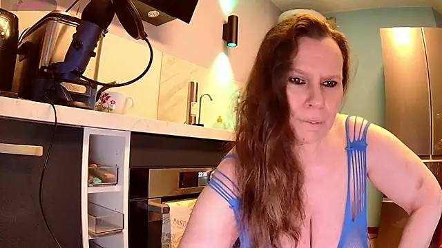 Endrocleia online show from 6, 2, 2025