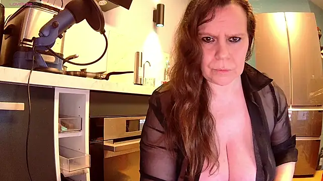 Endrocleia online show from 22, 2, 2025