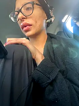 myloveforyouu online show from 30, 9, 2025