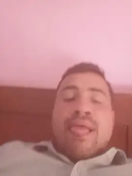 Snapshot of lallantoplonda chatting on 3, 2, 2026 lallantoplonda online show from 3, 2, 2026