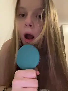 wrenlie online show from 14, 12, 2024